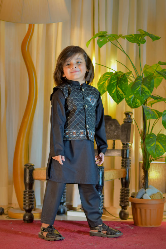 Kurta Suit with Geometric Embroidered Waistcoat Set