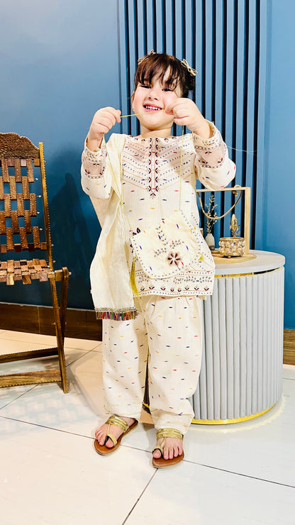 Girls Elegant Embroidered 4-Piece Suit